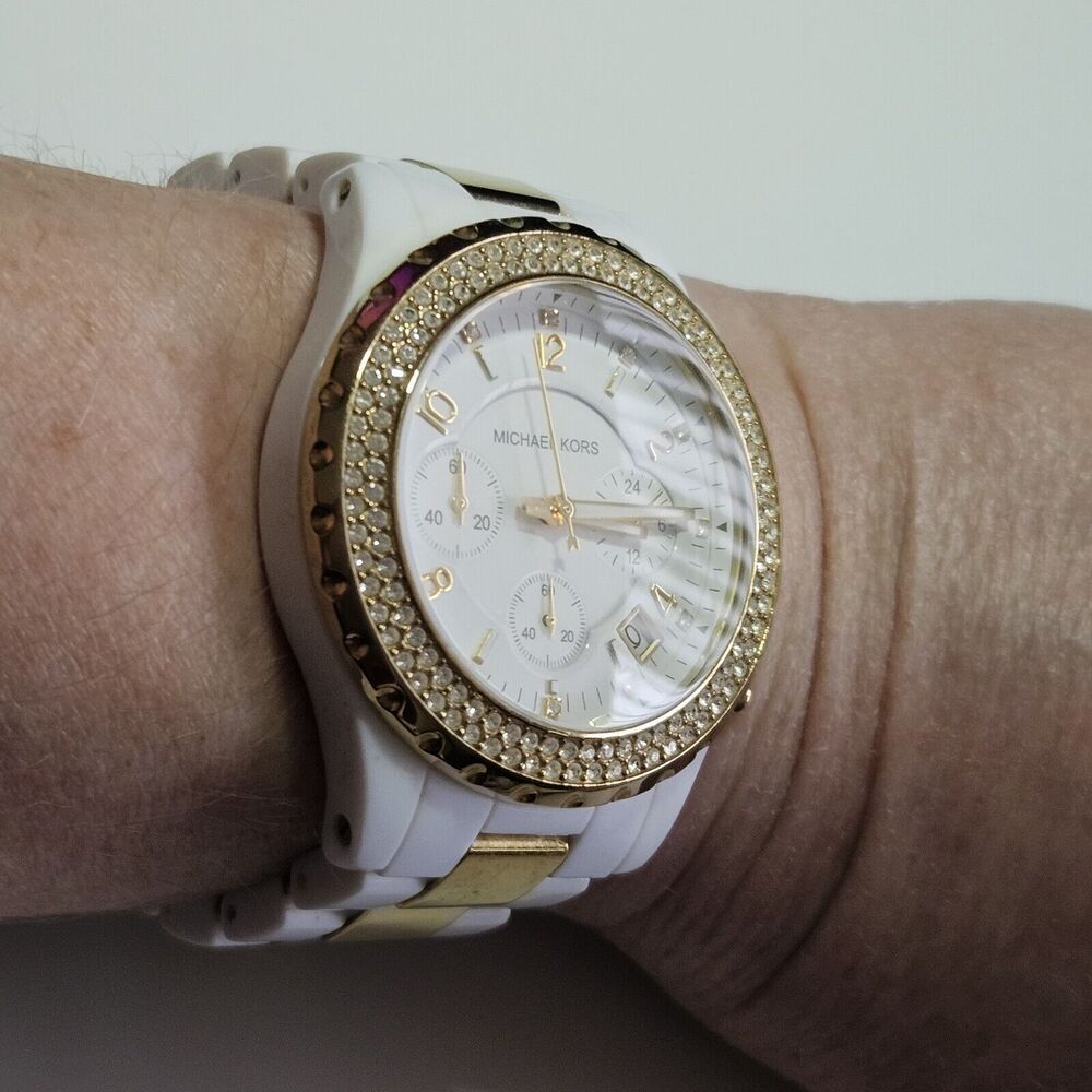 Michael Kors Womens Watch - crystal face with Gold Tone band. Model MK-5417 - Picture 5 of 15